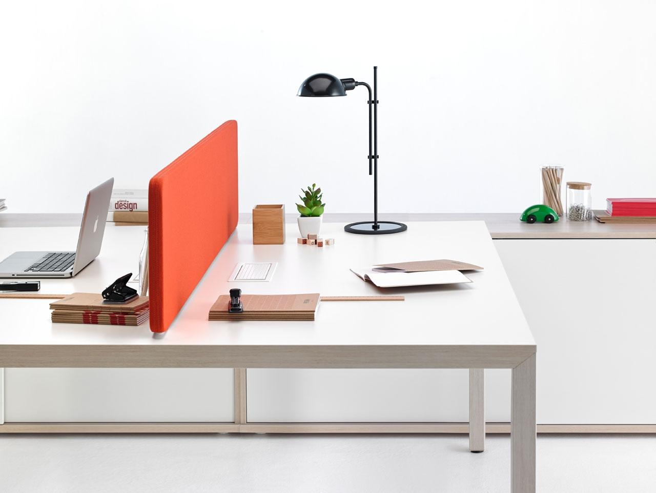 Sewn Edge Fabric Fixed Divider Screen