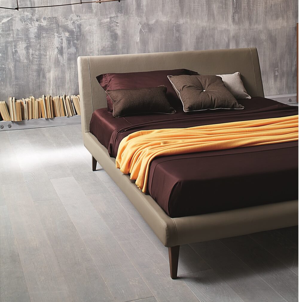 Metropolitan Bed, King Size