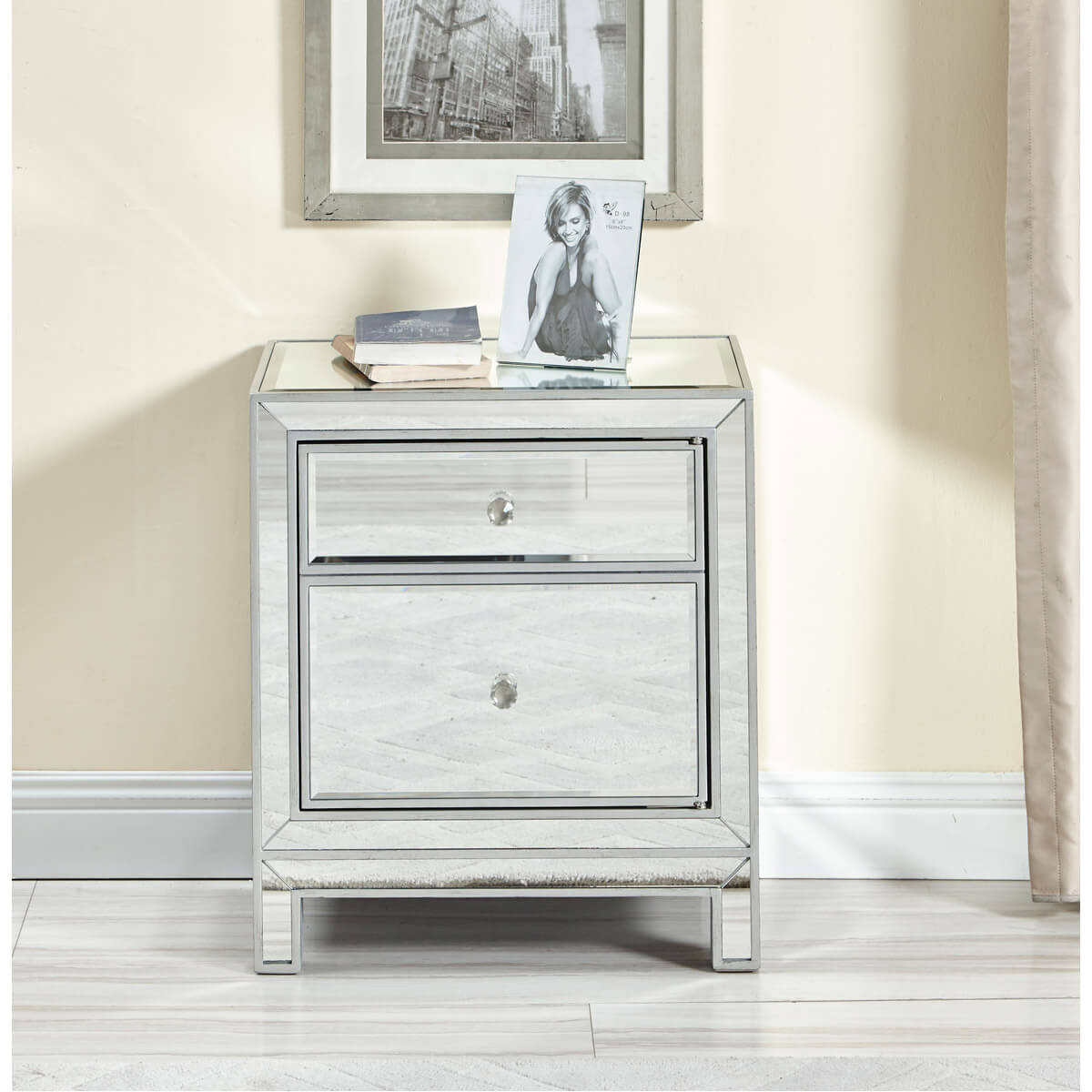 Reflexion 1 Door Nightstand