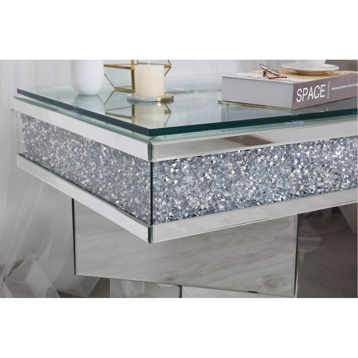 Modern 24" End Table