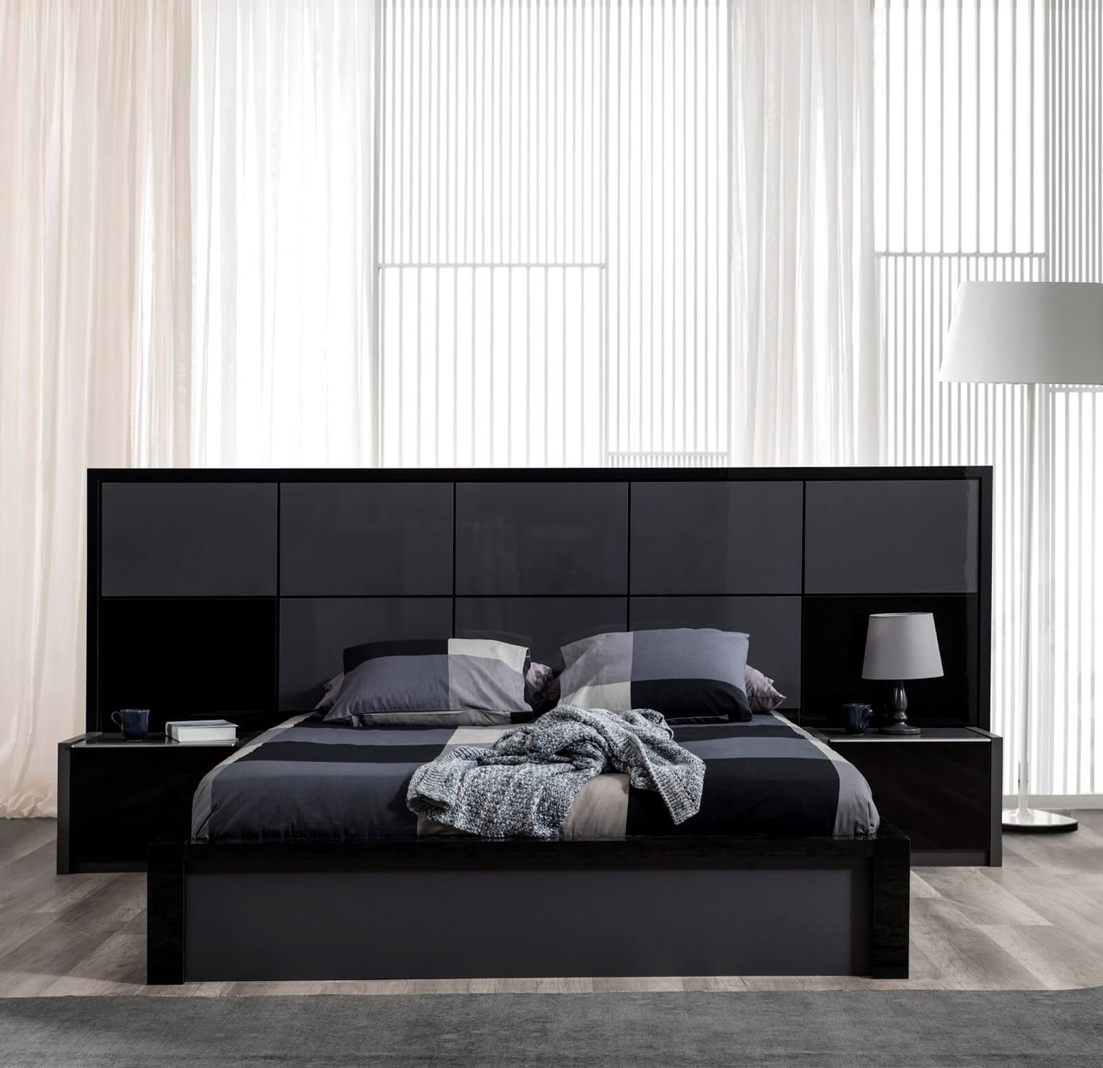 Milan Glossy Nightstand
