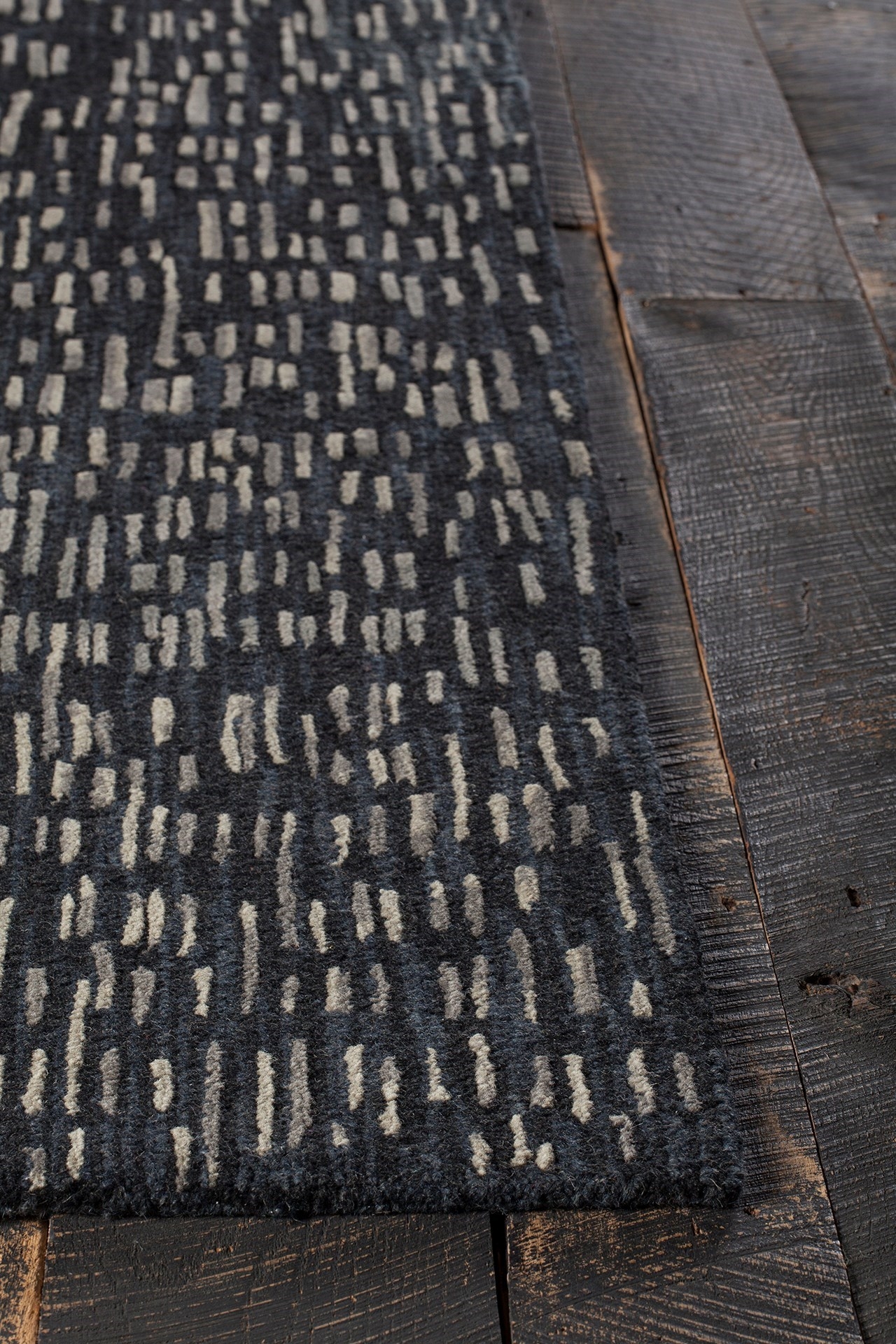 Misty Wool Rectangular Handmade Rug
