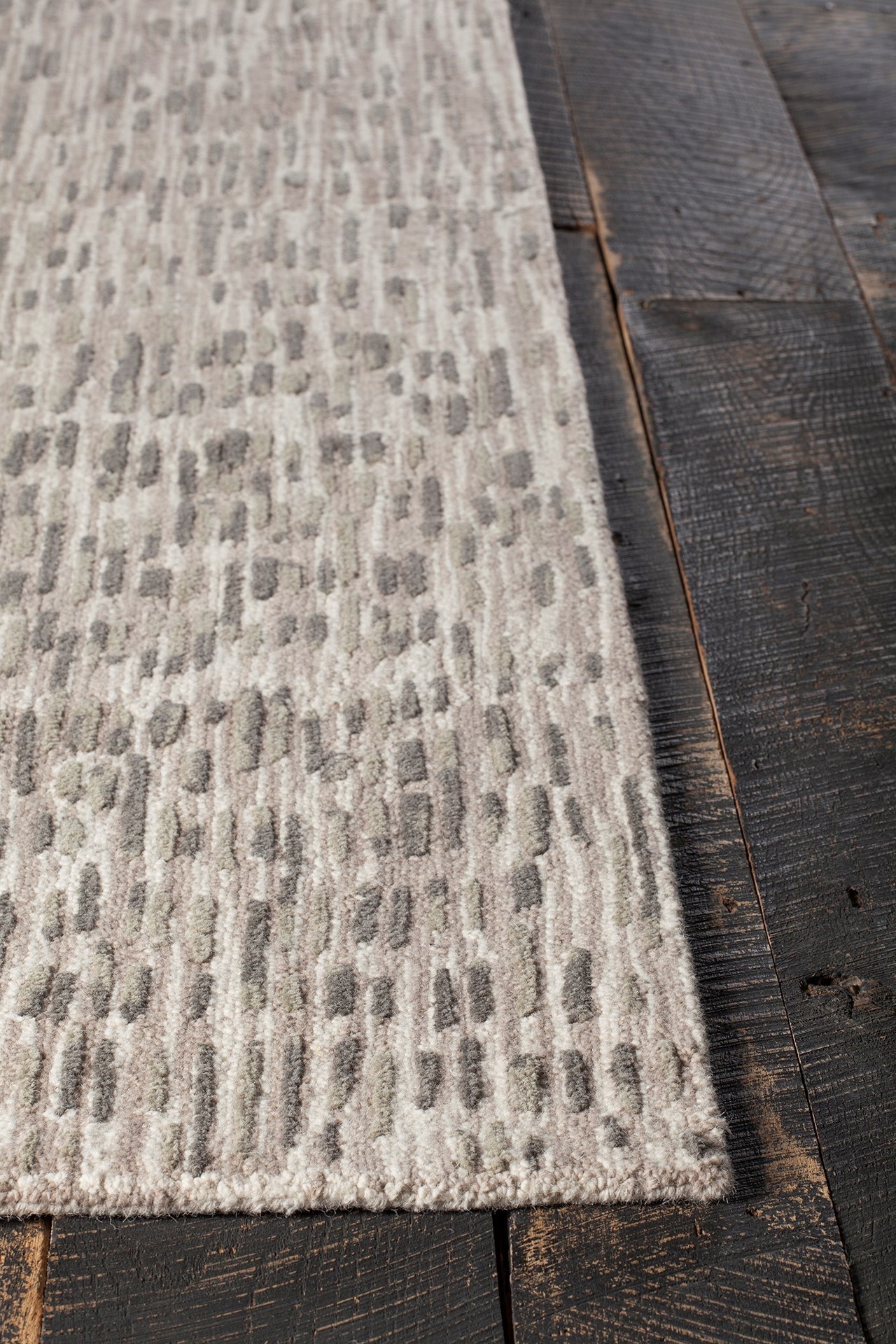 Misty Wool Rectangular Handmade Rug, 7'9" x 10'6"