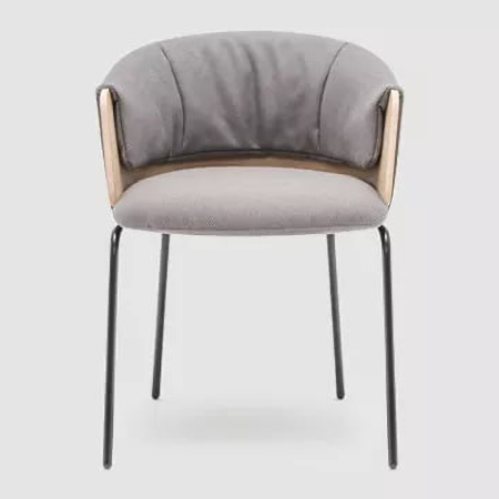 Collar 4-Legged Base Chair