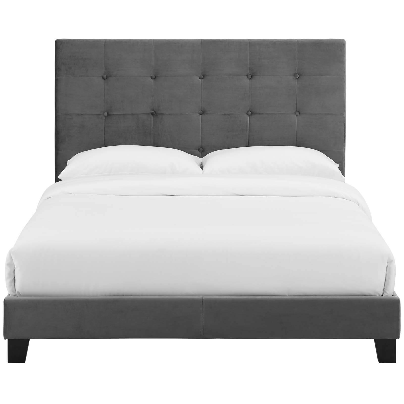 Melanie Tufted Button Velvet Platform Queen Size Bed