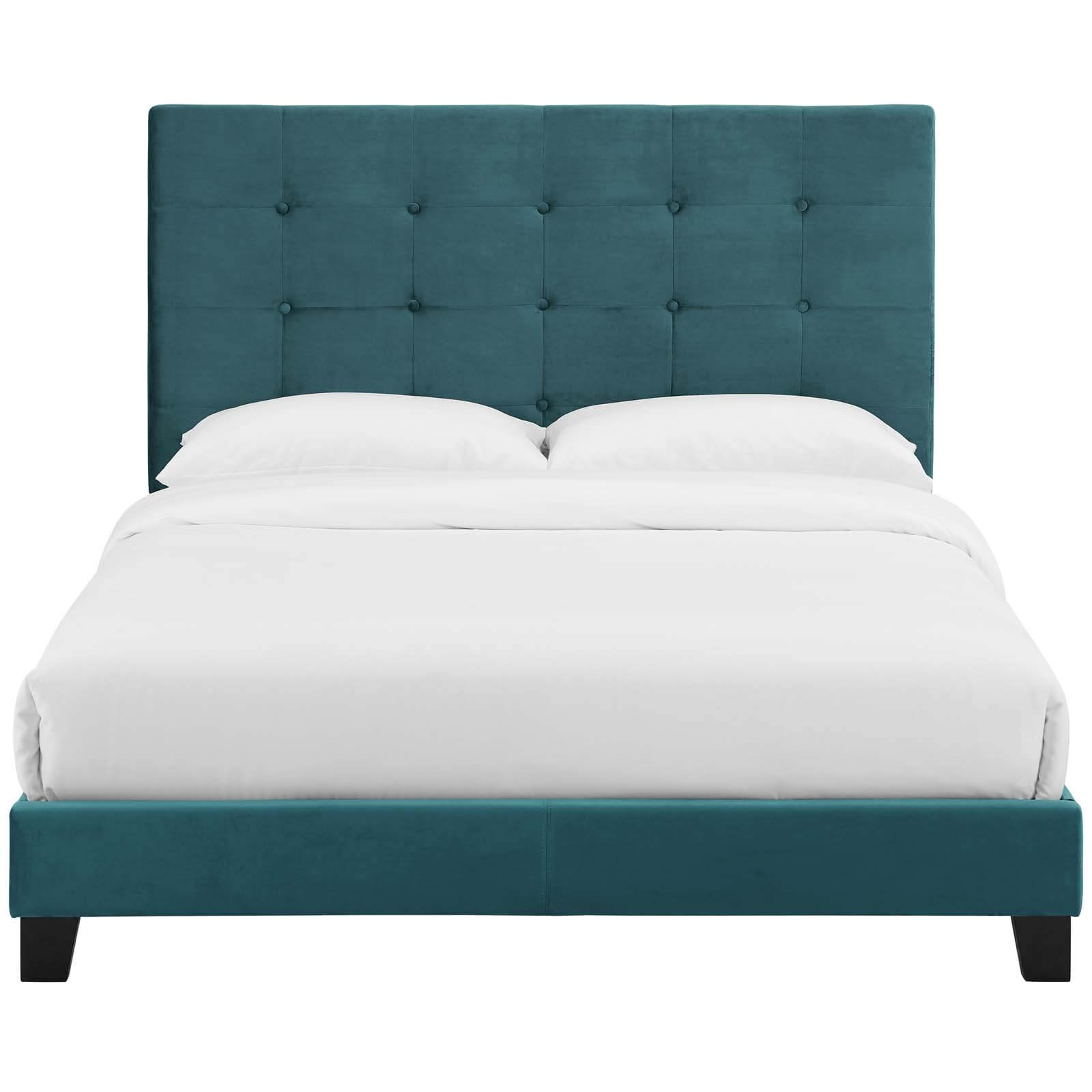 Melanie Tufted Button Velvet Platform Full Size Bed