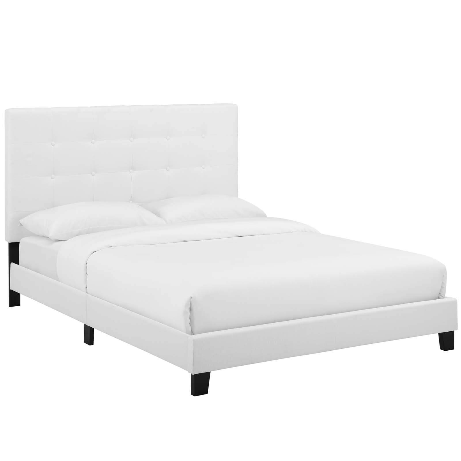 Melanie Tufted Button Fabric Platform Queen Size Bed