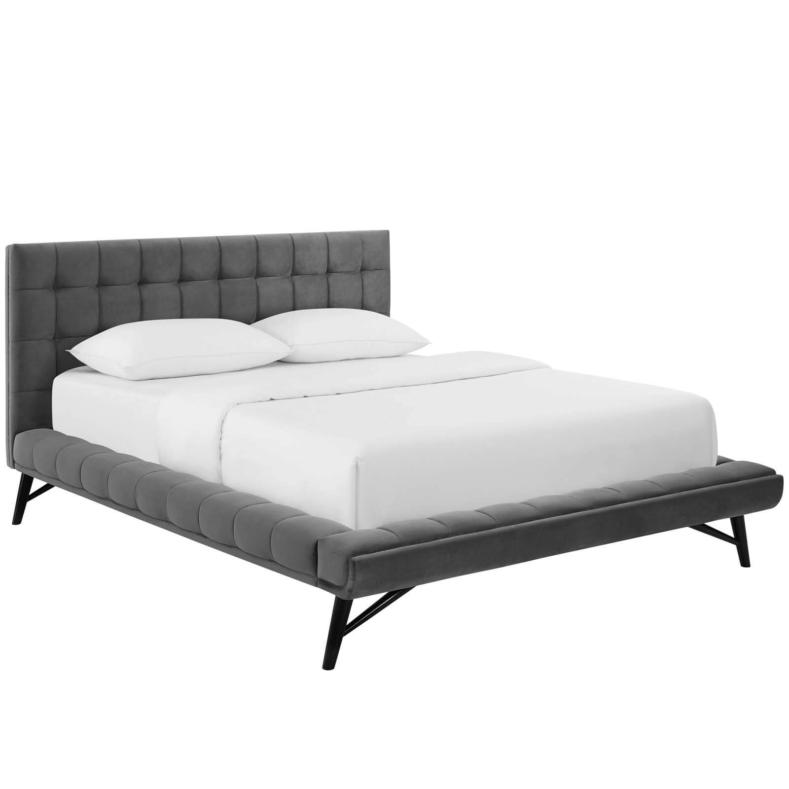 Julia Biscuit Tufted Velvet Queen Size Platform Bed