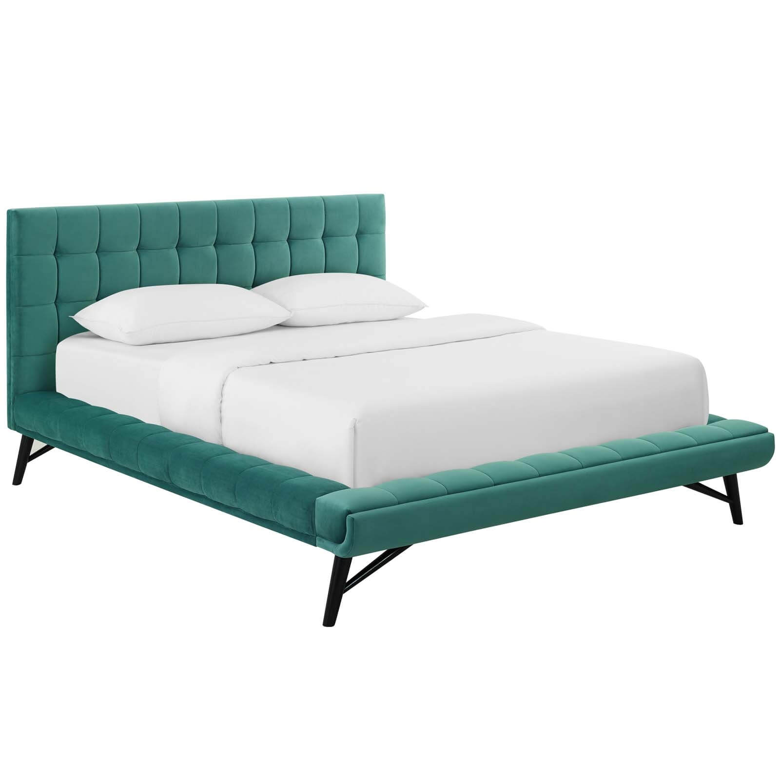 Julia Biscuit Tufted Velvet Queen Size Platform Bed