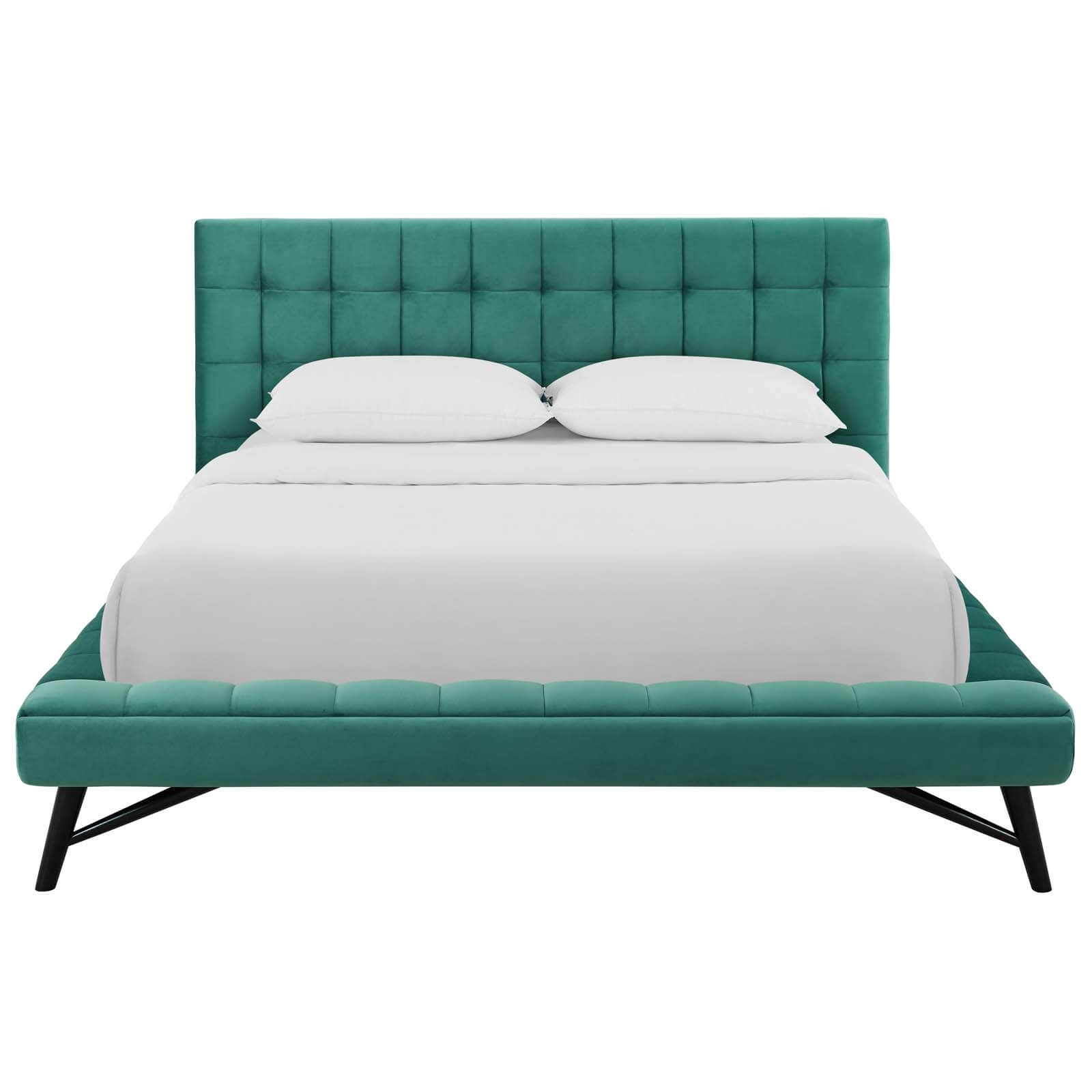 Julia Biscuit Tufted Velvet Queen Size Platform Bed
