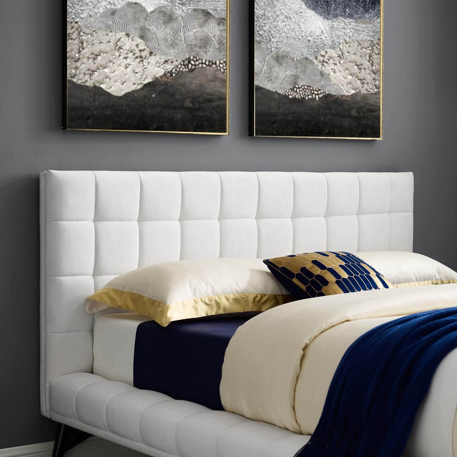 Julia Biscuit Tufted Velvet Queen Size Platform Bed