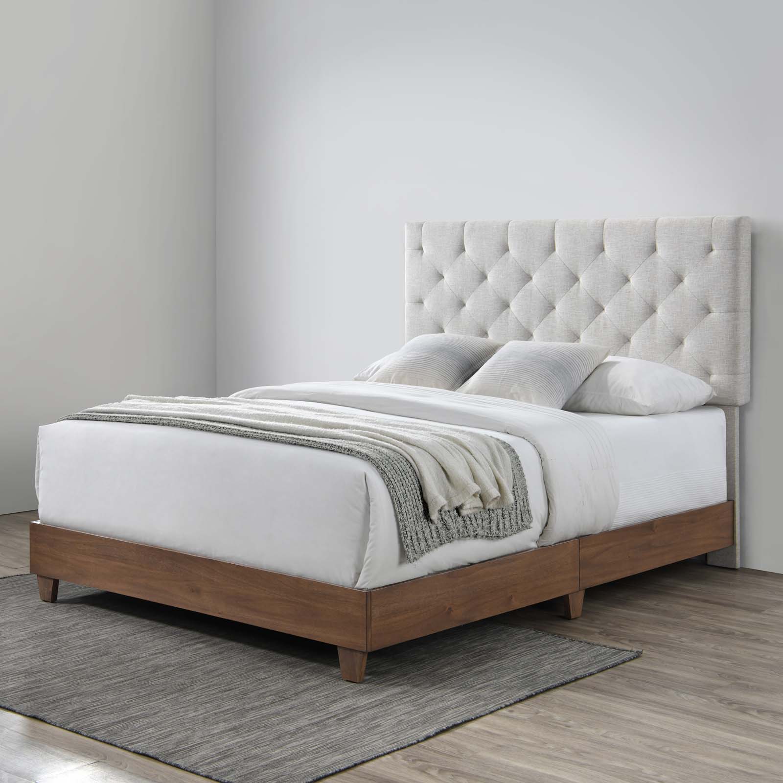 Rhiannon Diamond Queen Tufted Upholstered Fabric Bed