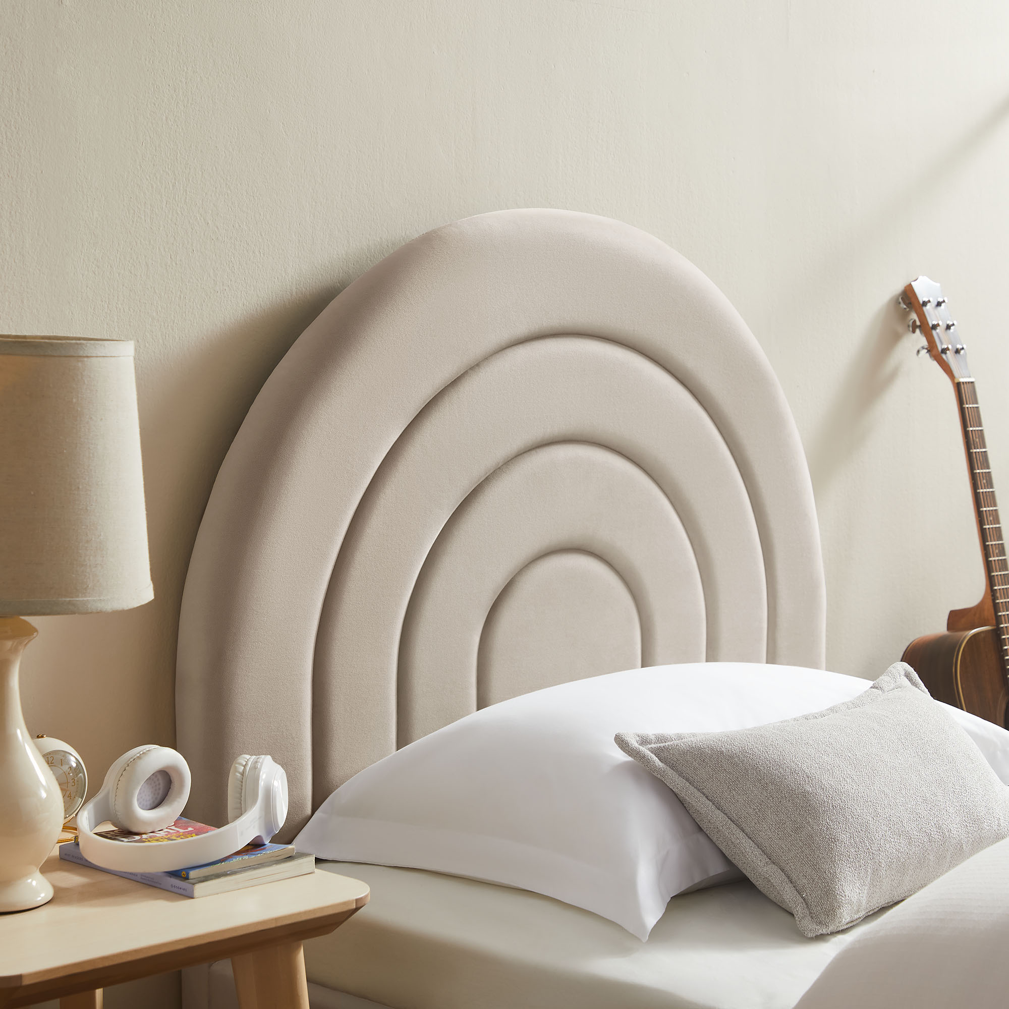 Solana Arched Performance Velvet Platform Bed