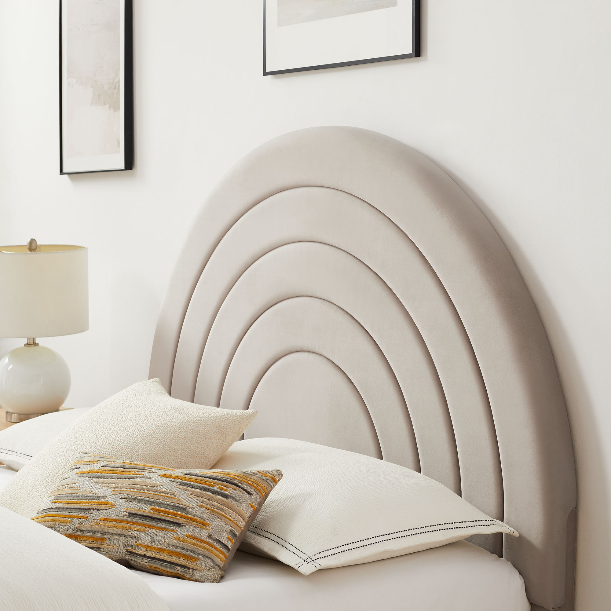 Solana Arched Performance Velvet Twin Platform Bed