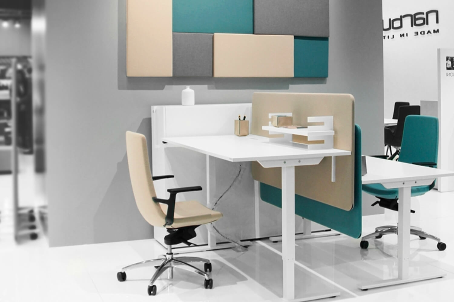 North Cape Office Task Chair w/Polyamide Armrests