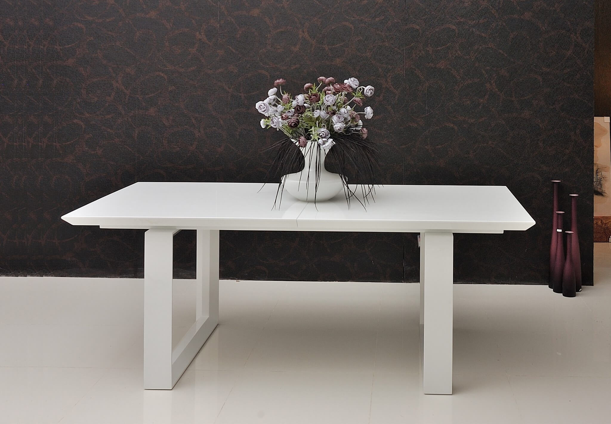 Natalia Lacquer/Leather Dining Room Set by Sharelle Furnishings