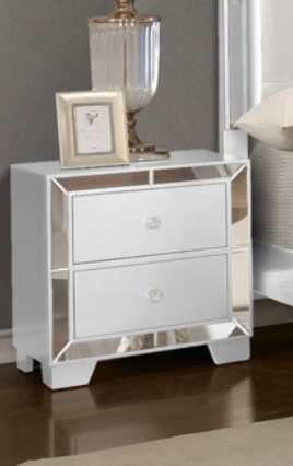 SM Nella Wood/Fabric Bedroom Set