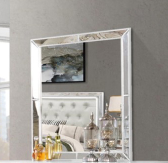 SM Nella Wood/Fabric Bedroom Set