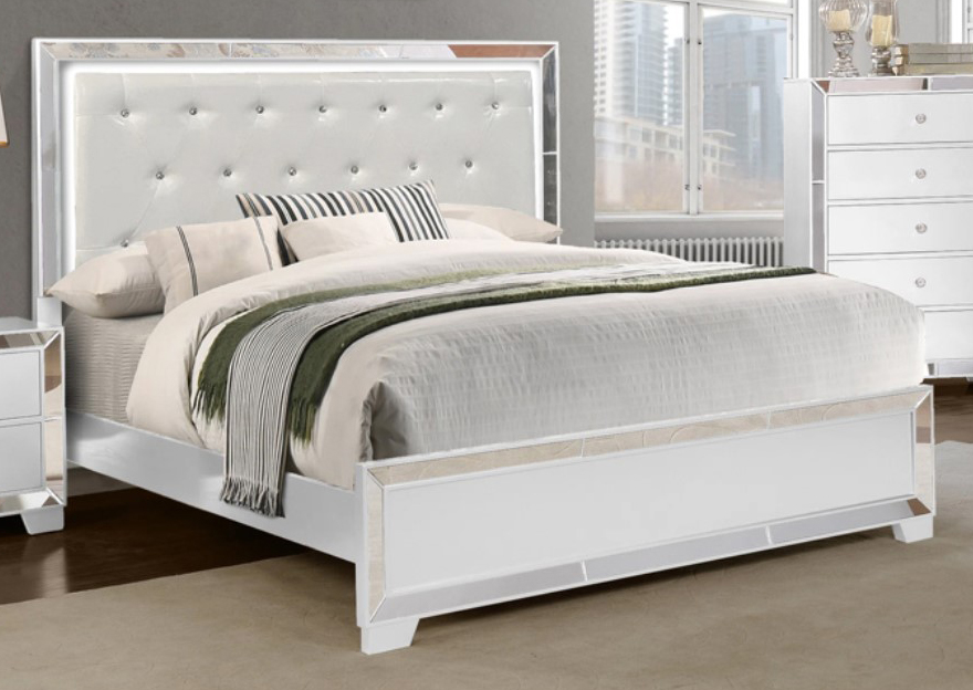 SM Nella Wood/Fabric Bedroom Set