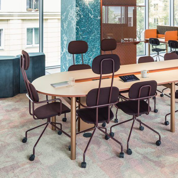 New School Upholstered Office Chair w/Headrest