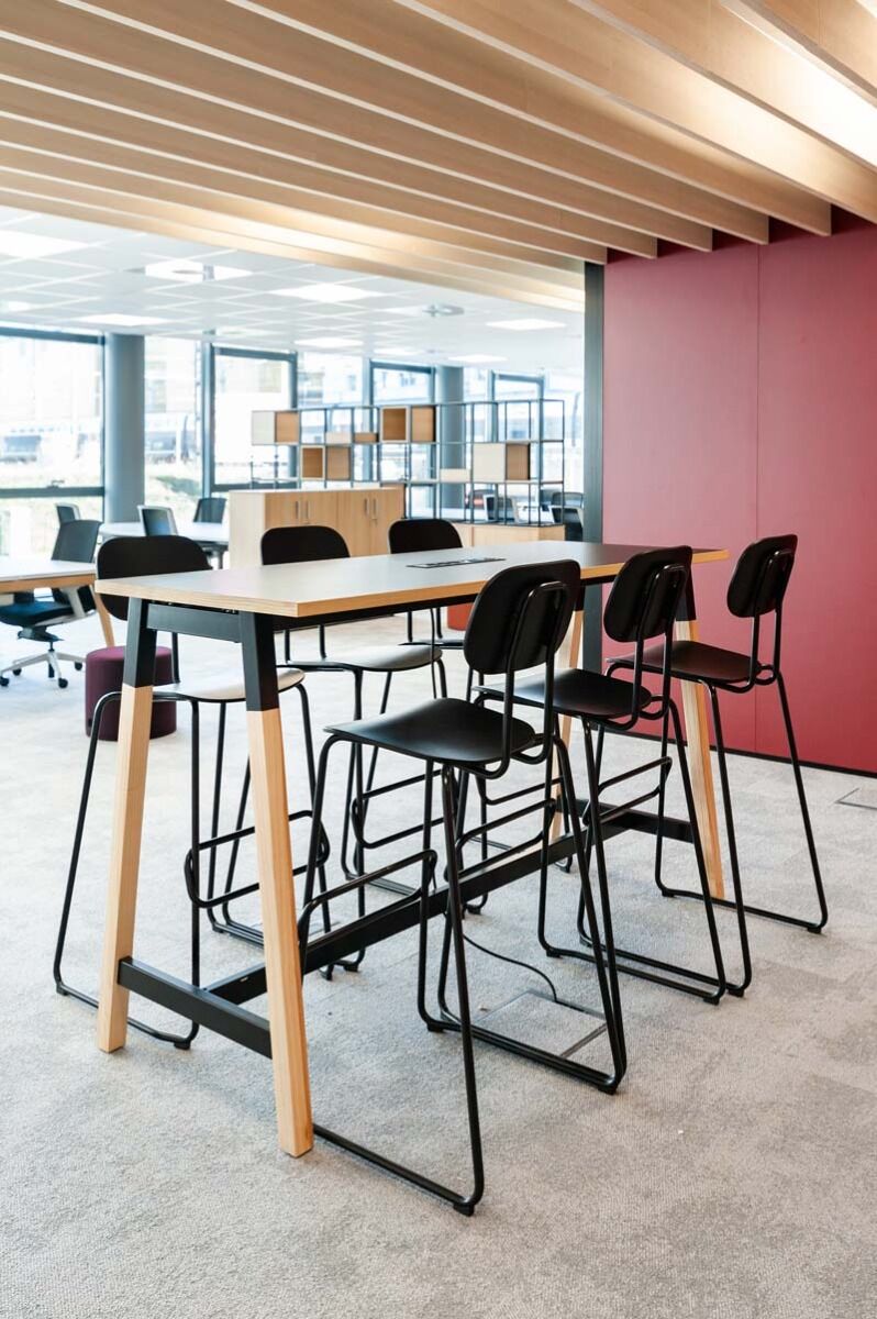 New School N1N04H/N1N05H High Office Chair