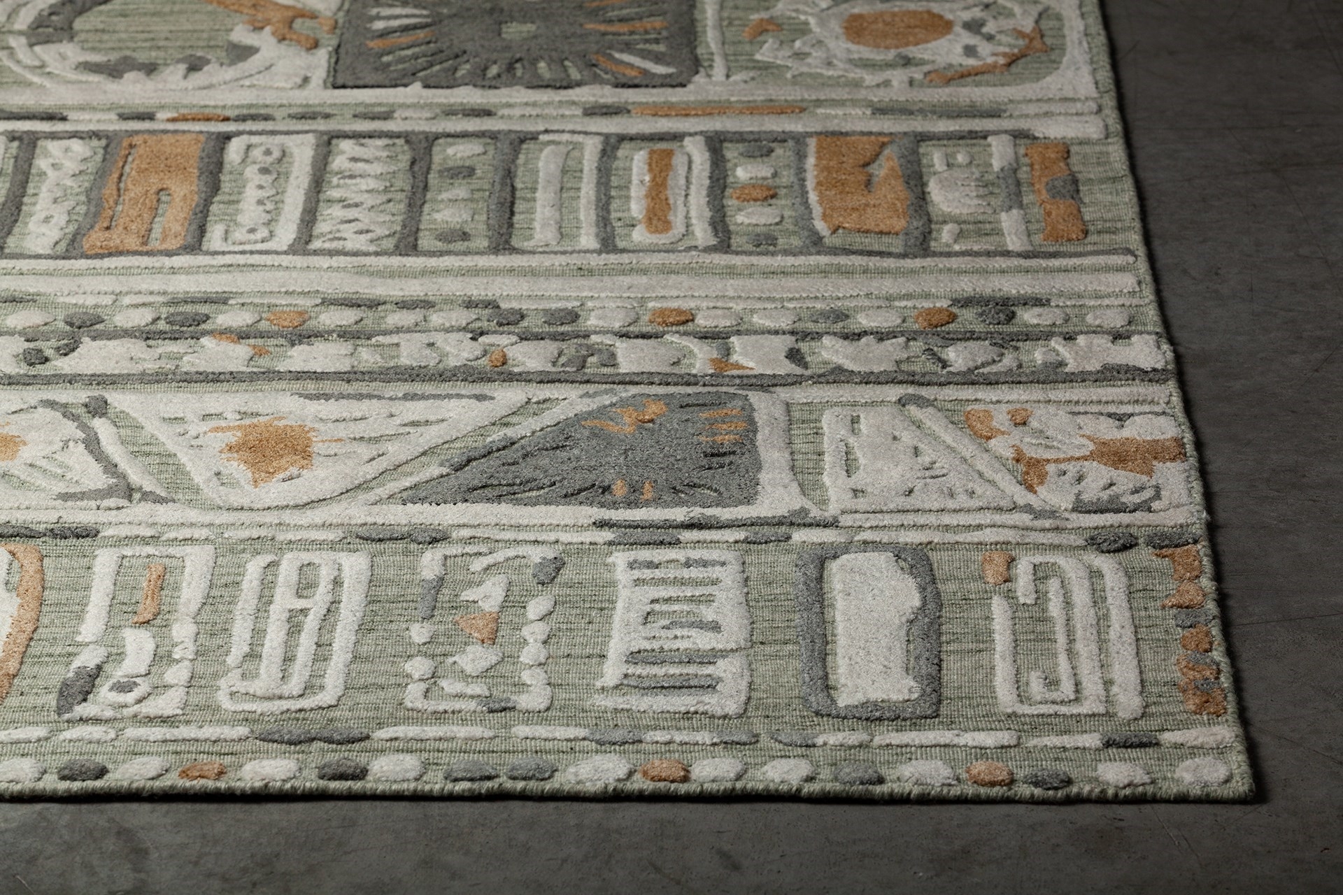 Nimah Viscose/Wool Rectangular Handmade Rug, 5' x 7'6"