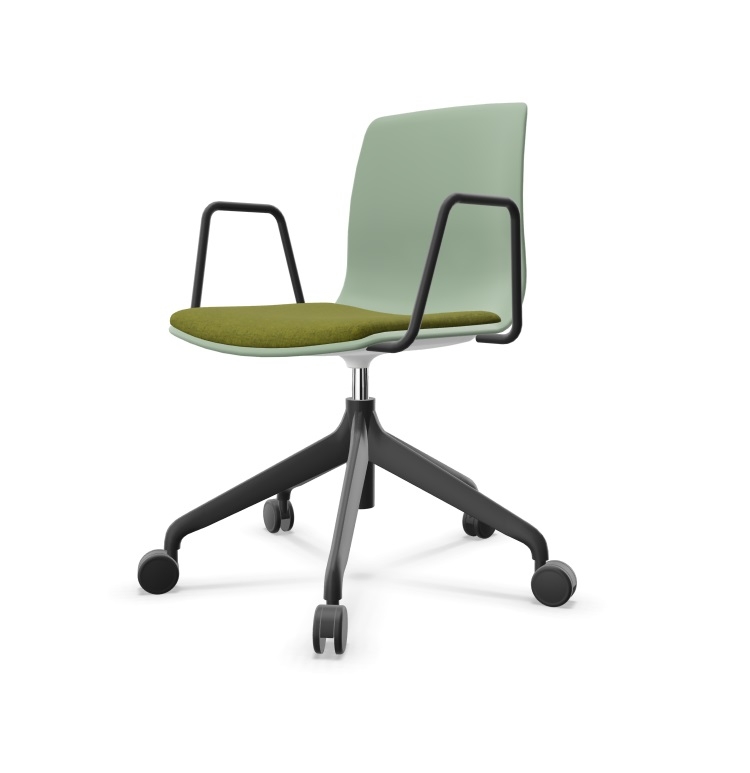Noom 50 Polypropylene Swivel Gaslift Chair w/5 Spoke Castors & Arms