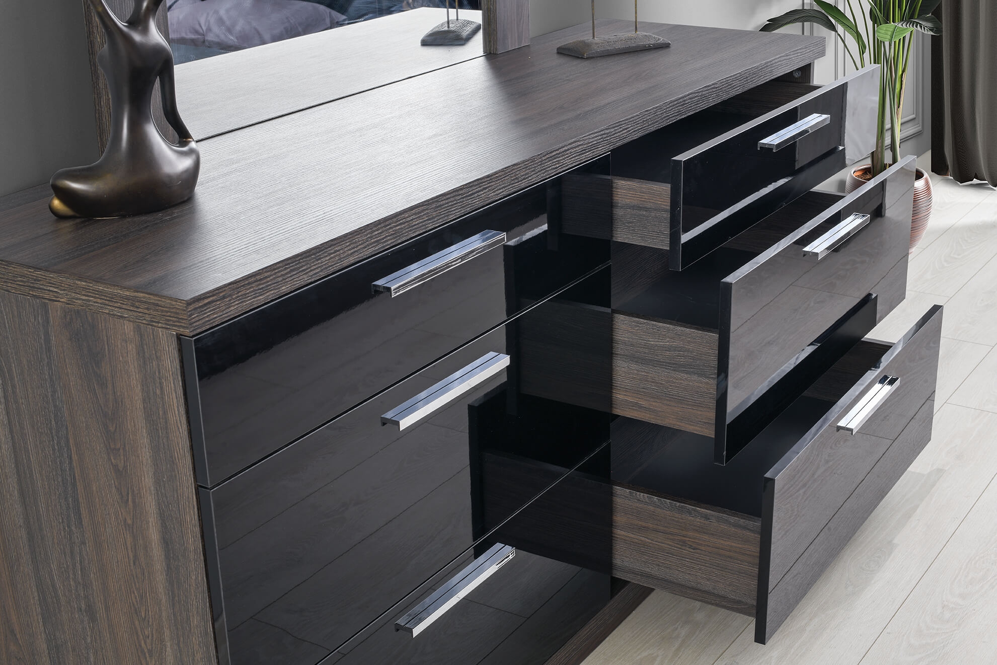 Napoli Wood LED Platform Bedroom Set