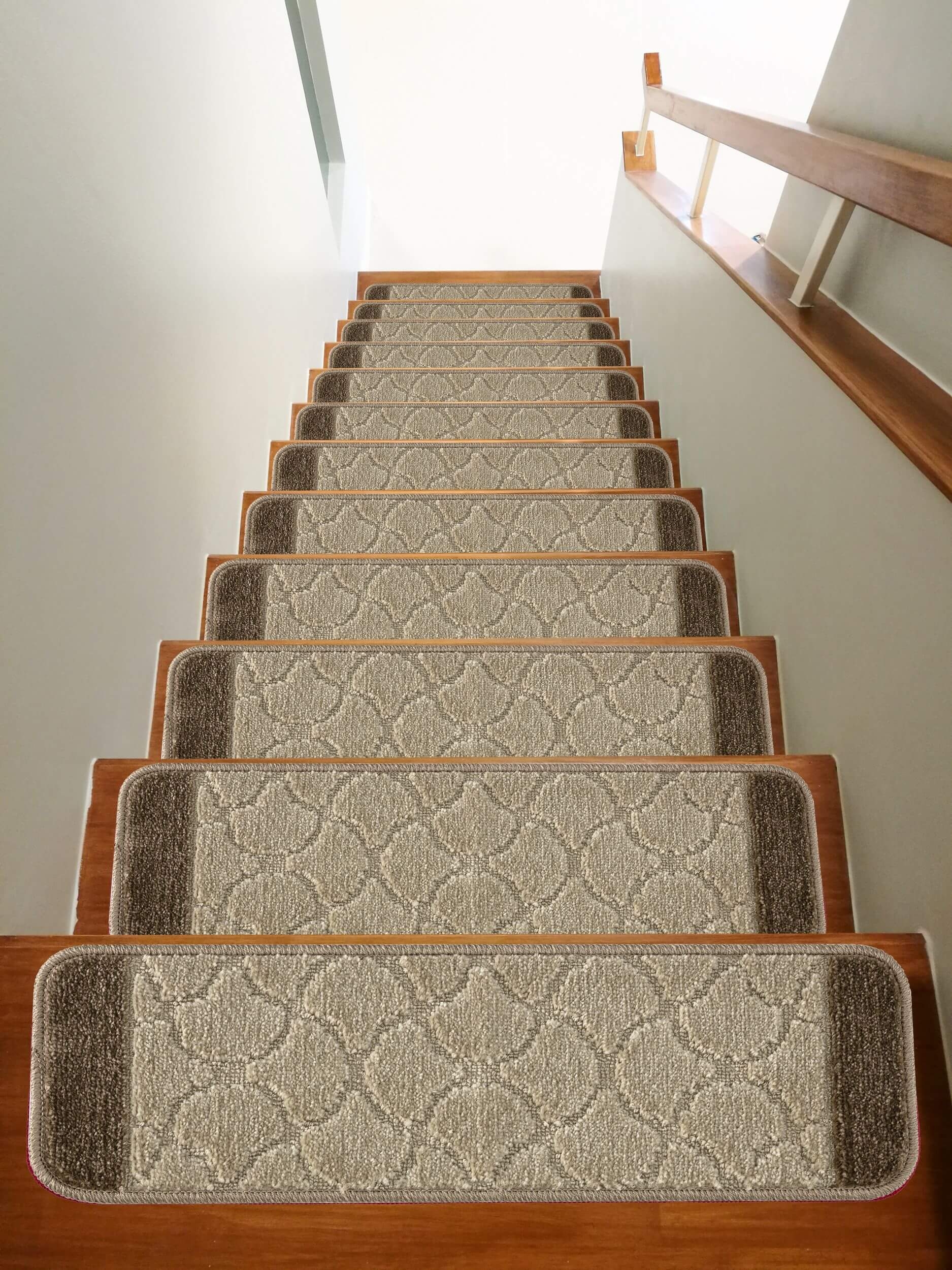 Nova NV01-102 Stair Treads Rug