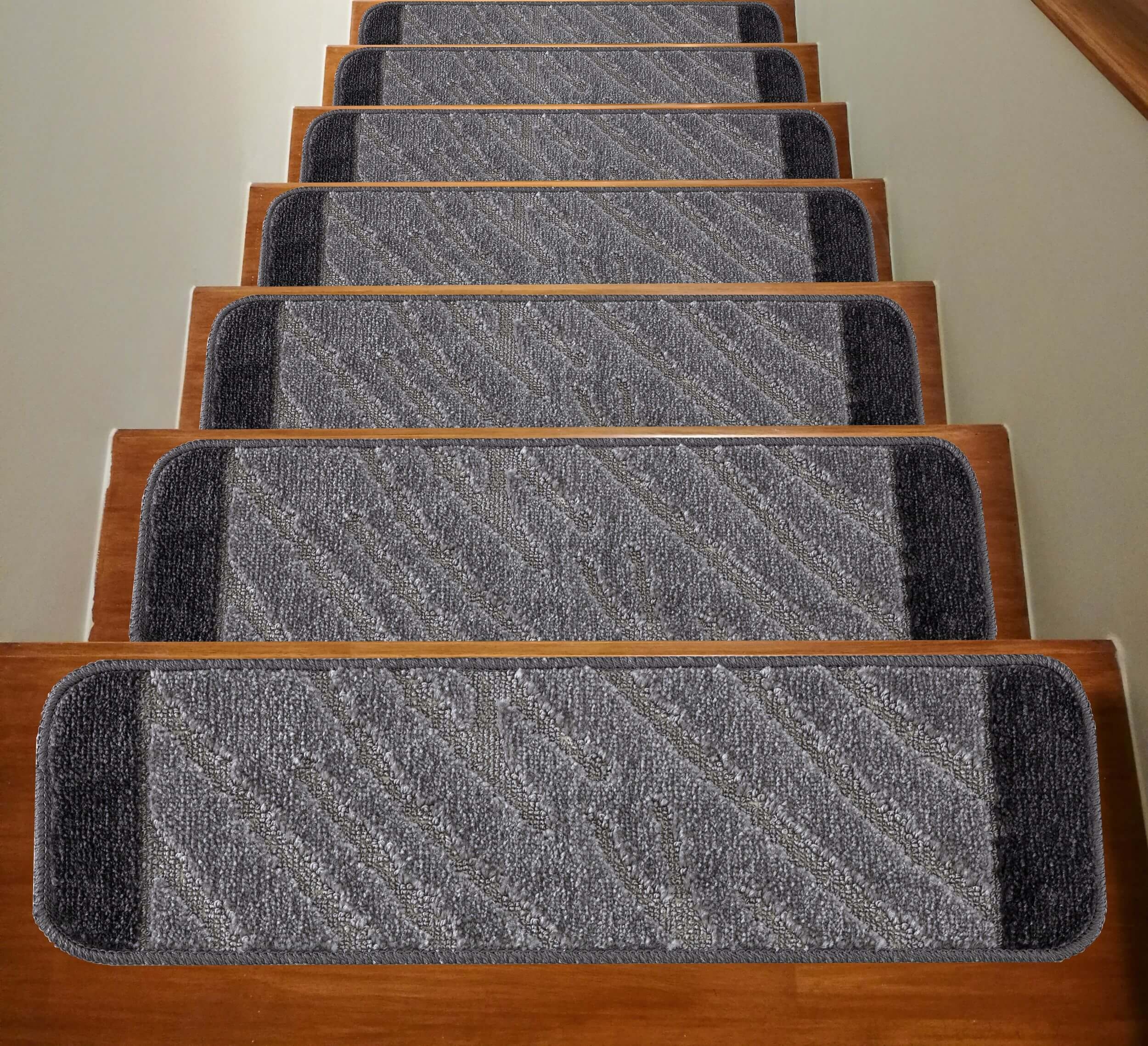 Nova NV02-103 Stair Treads Rug