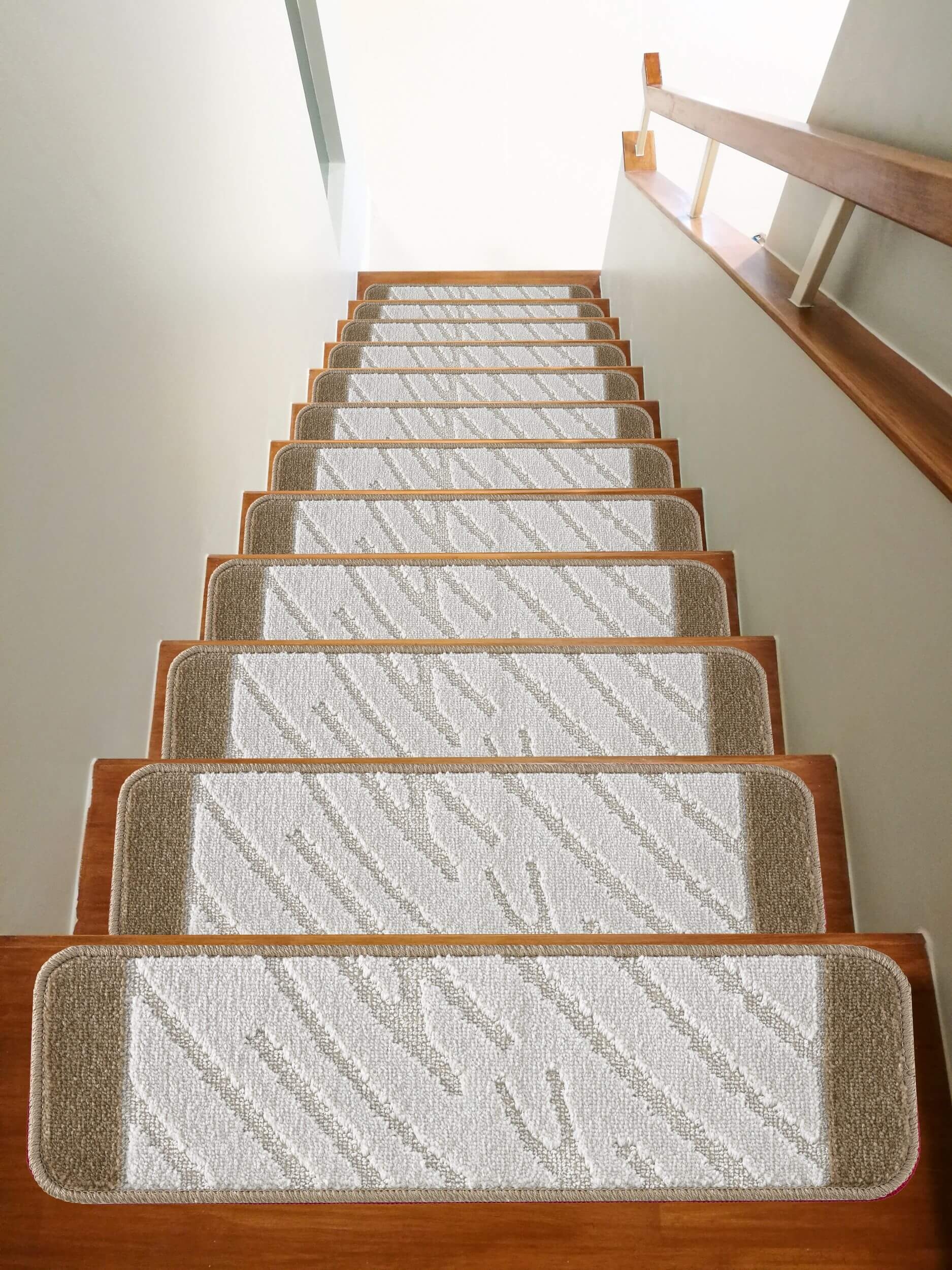 Nova NV02-111 Stair Treads Rug
