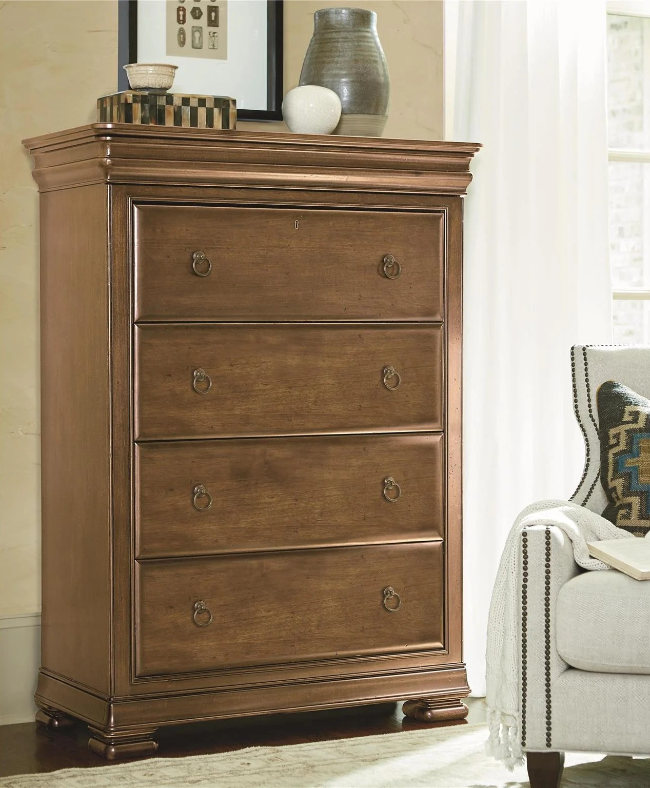 New Lou Wood Chest w/4 Drawers