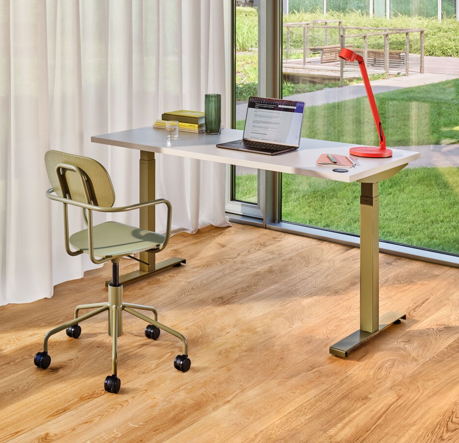 Ogi Drive Single-Motor Sit-Stand Office Desk, W62.9" x D27.5"
