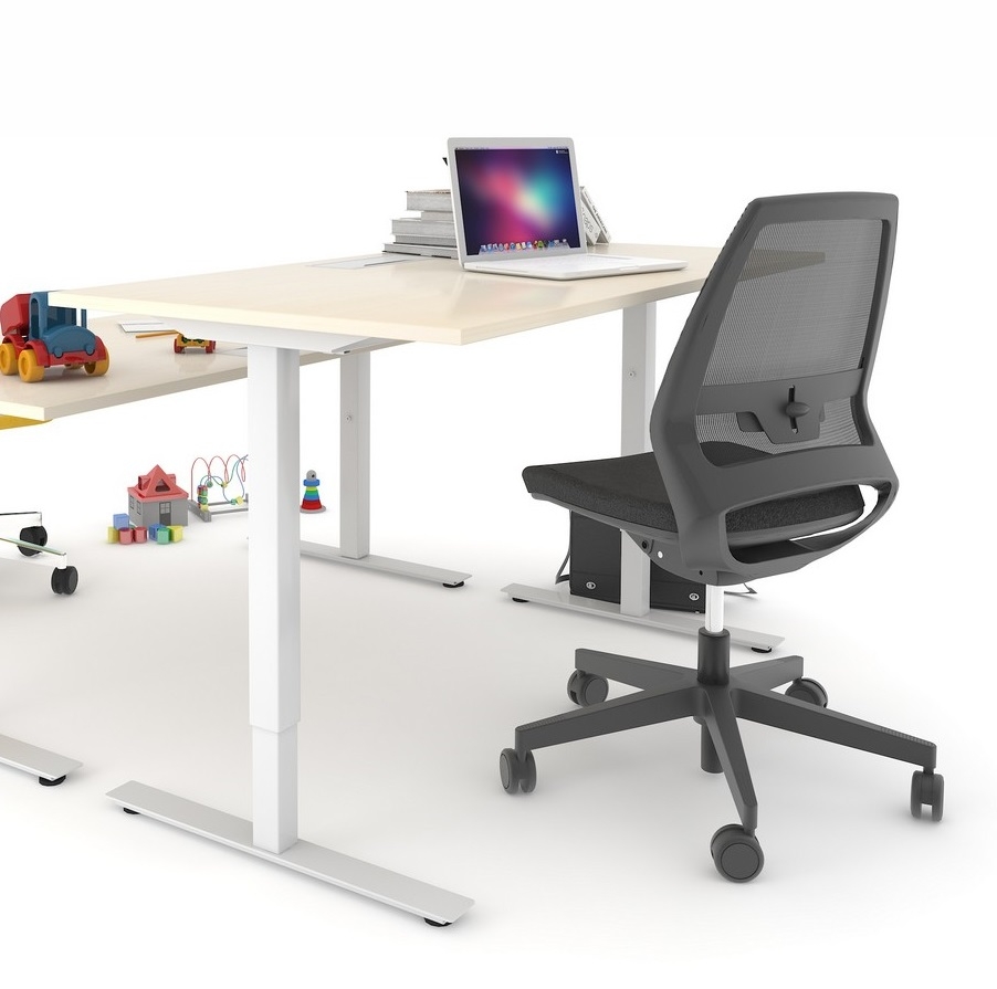 One H 55.1" Manual Height Adjustable Office Desk w/Grommet