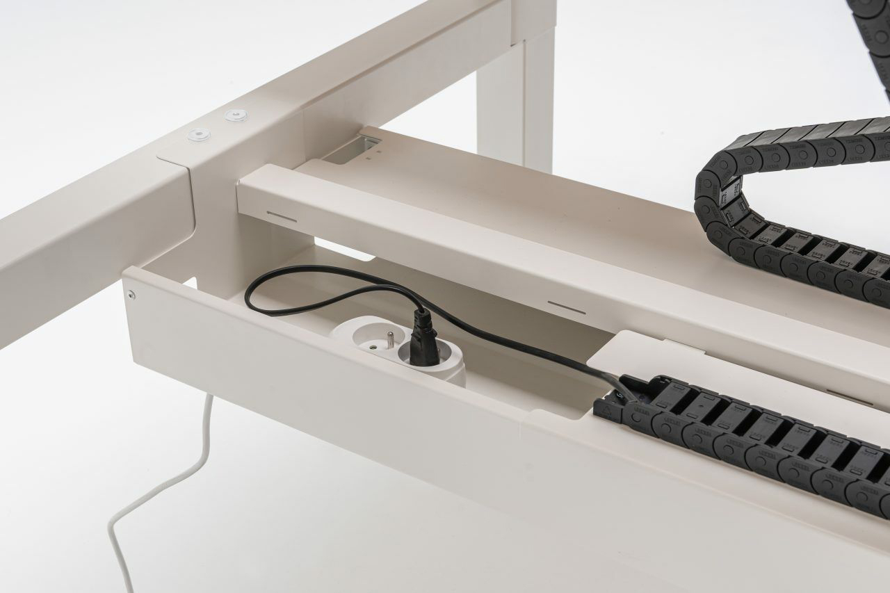 Ogi Drive Bench with common cable tray