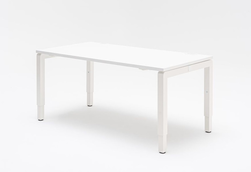 YAN_C MFC Top Rectangular Office Desk w/Manual Height Adjustment