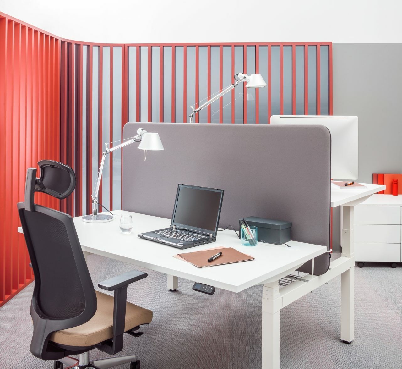 Ogi Drive Twin-Motor Sit-Stand Office Bench