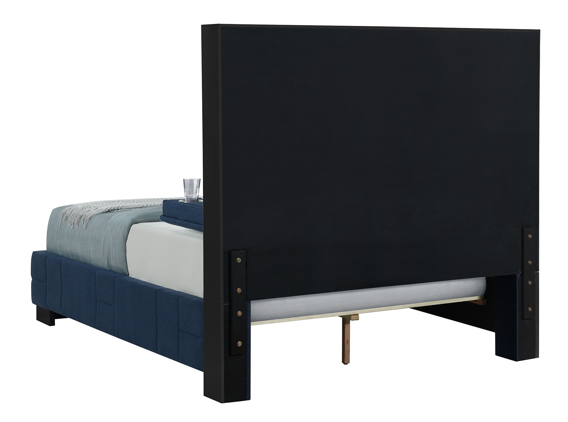 Oscar King Size Platform Bed with LED and Wireless Charger