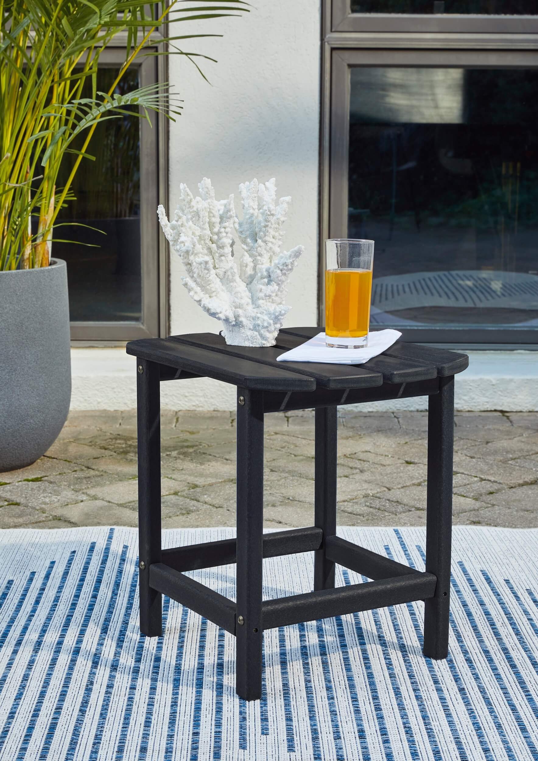 Sundown Treasure Outdoor High-Density Polyethylene End Table