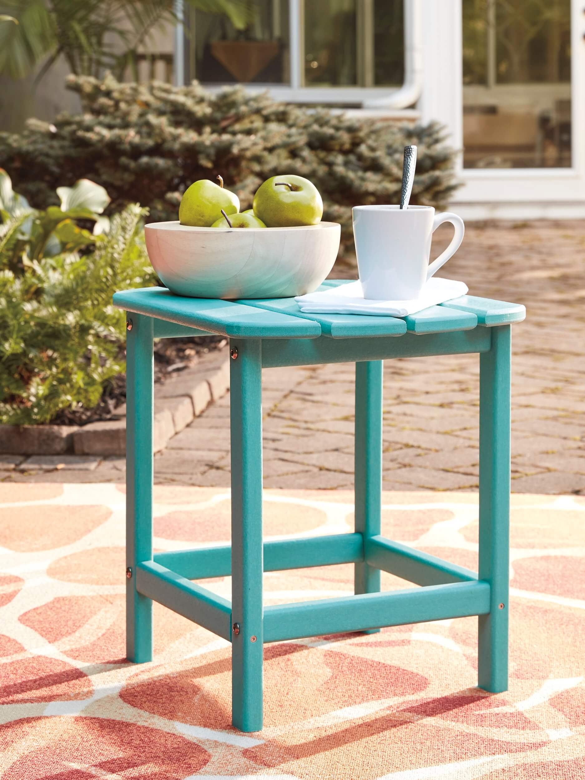 Sundown Treasure Outdoor High-Density Polyethylene End Table