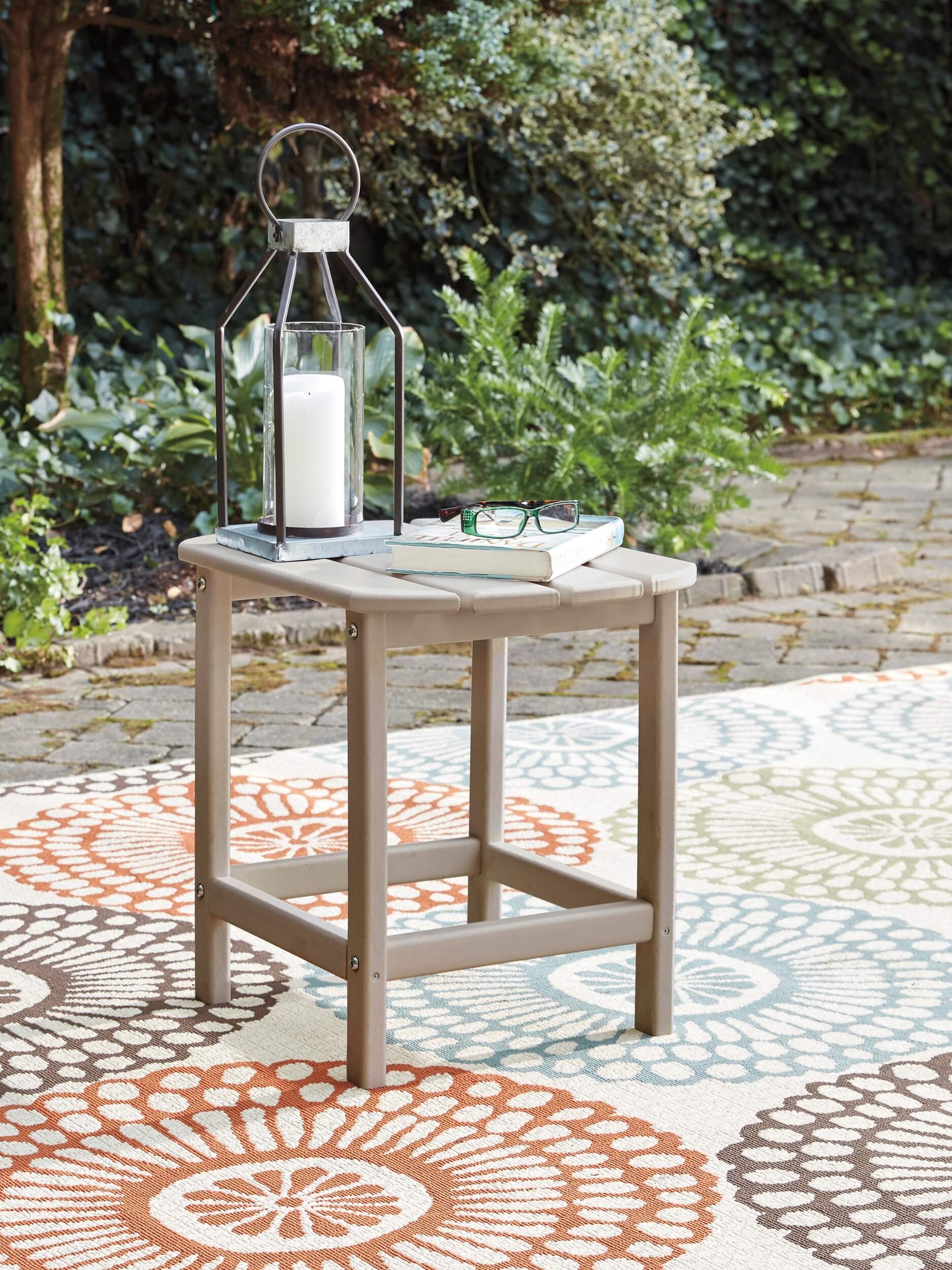 Sundown Treasure Outdoor High-Density Polyethylene End Table