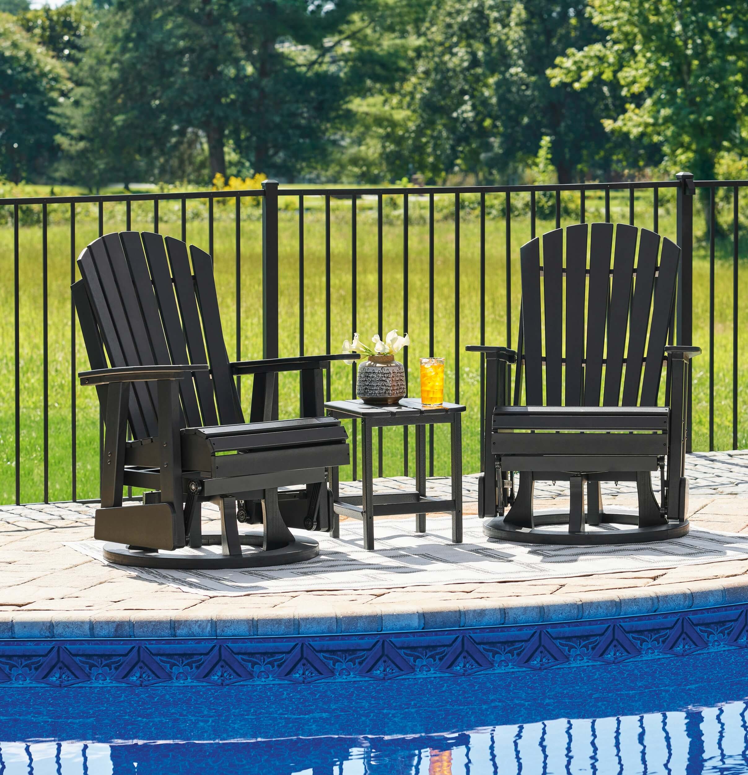 Hyland Wave Swivel Glider Chair by Ashley Furniture