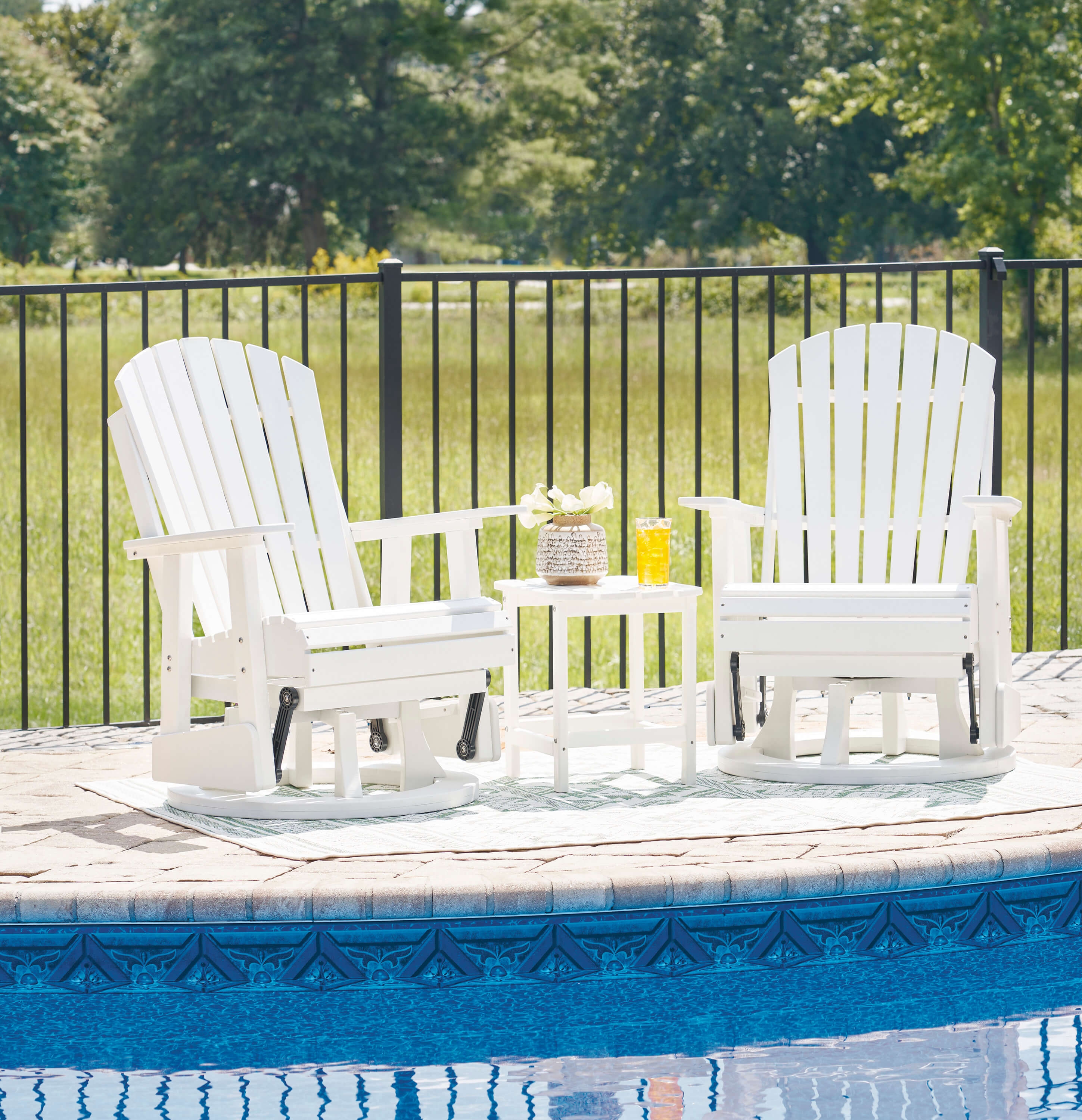 Hyland Wave Swivel Glider Chair by Ashley Furniture