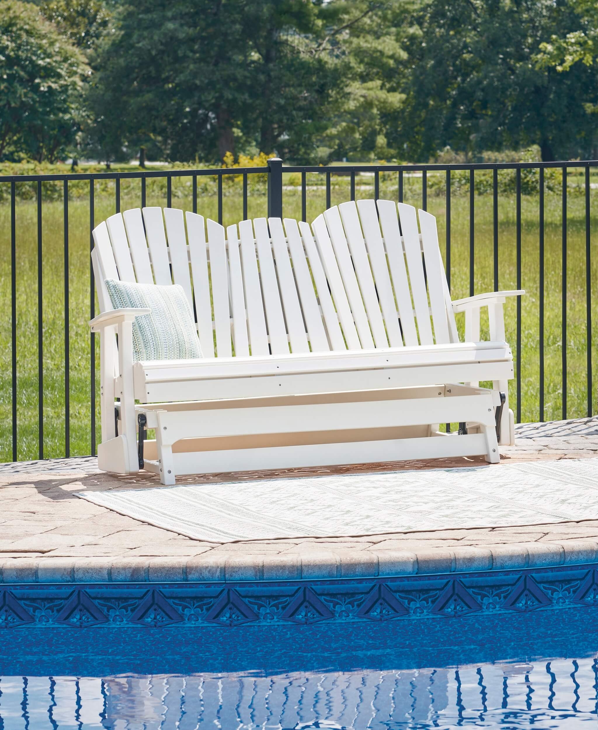 Hyland Wave Outdoor High-Density Polyethylene Patio Set
