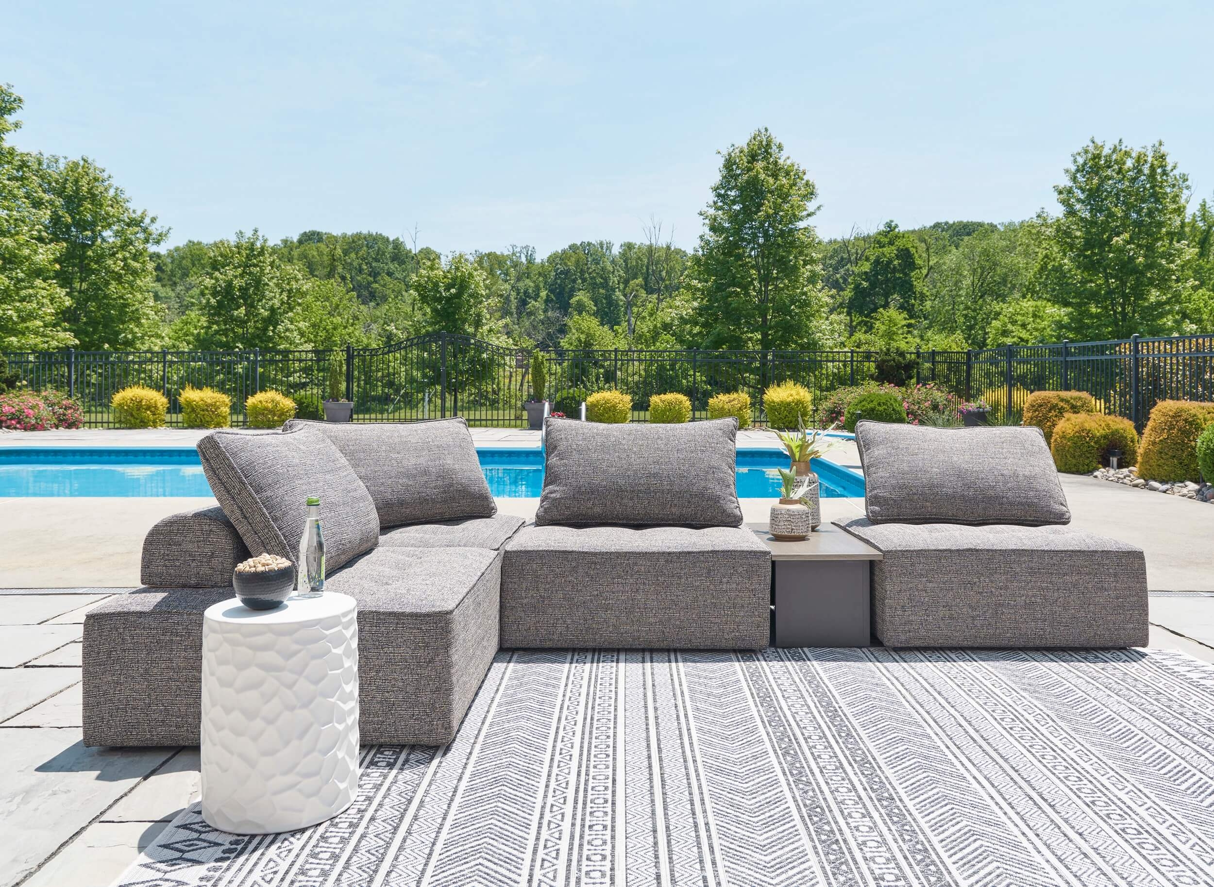 Bree Zee 5-Piece Outdoor Nuvella Fabric Lounge Sectional Set w/Table