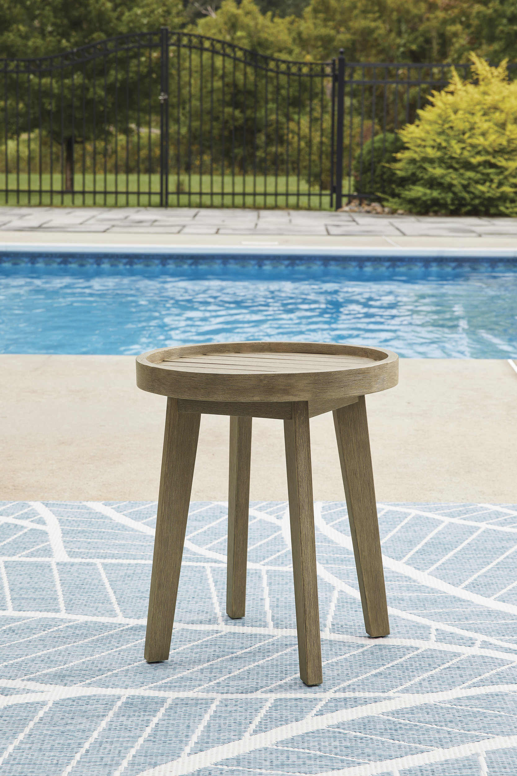 Marina Sun Round Wood End Table
