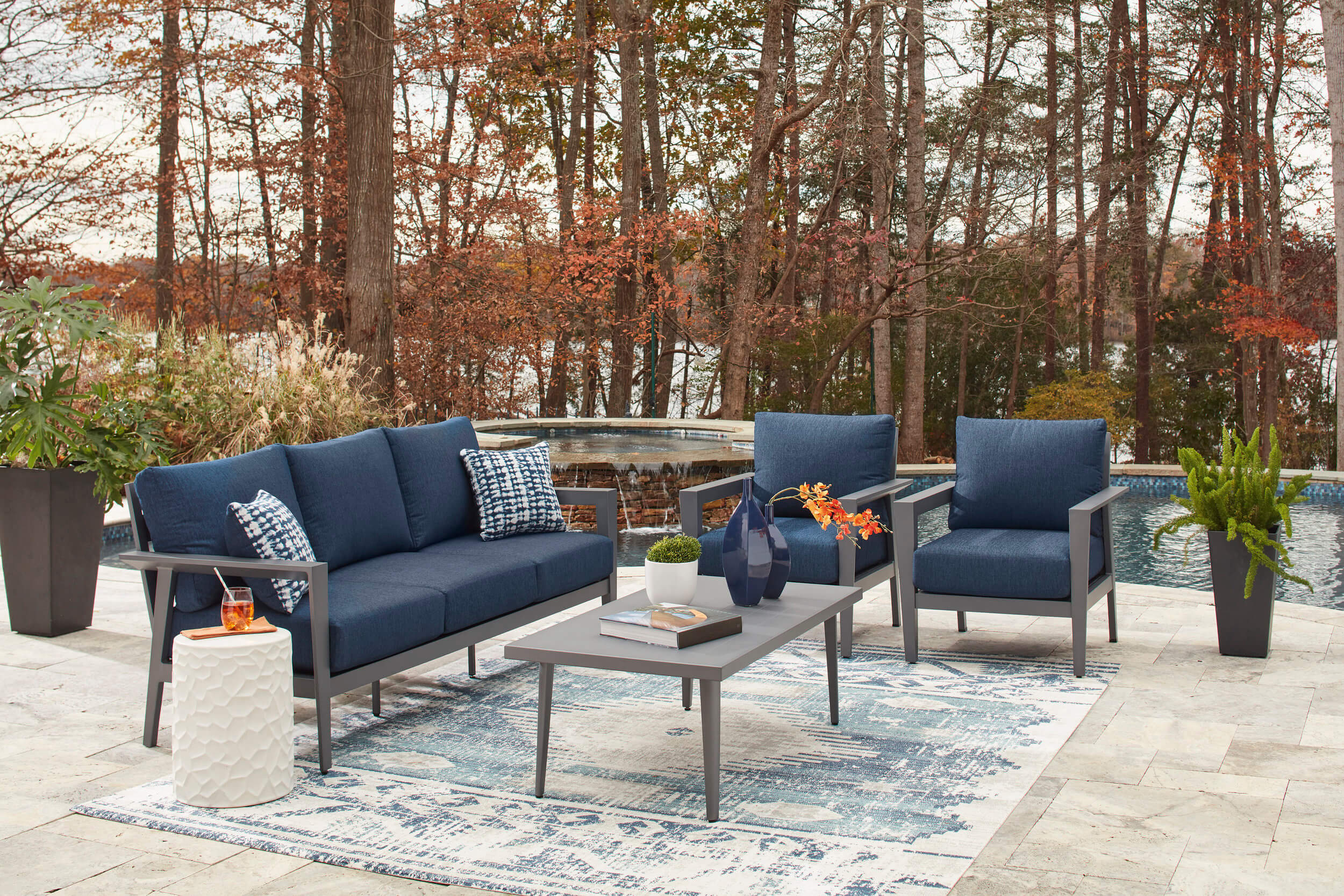 Gali Aluminum/Polyester 3-Piece Patio Set