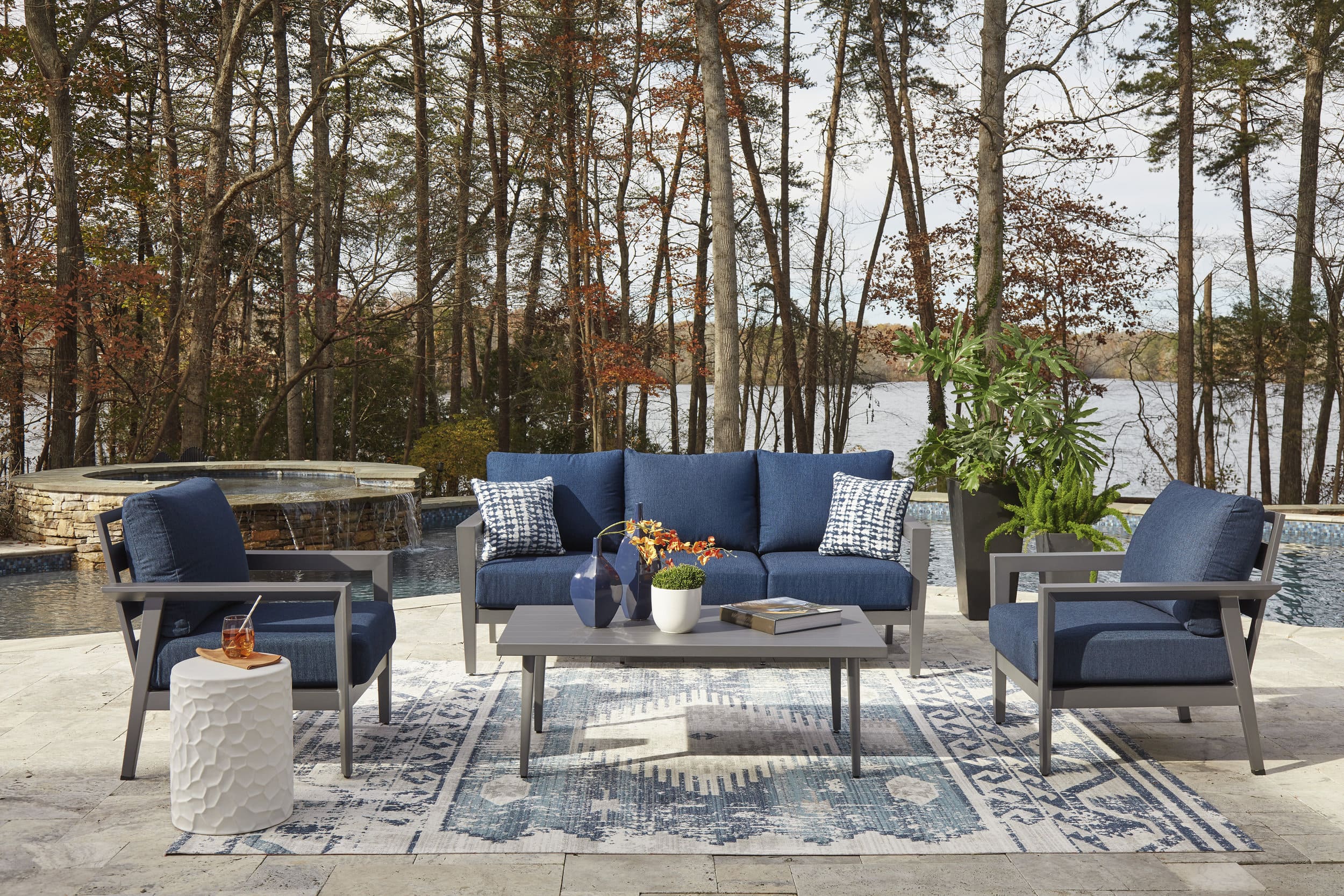 Gali Aluminum/Polyester 3-Piece Patio Set