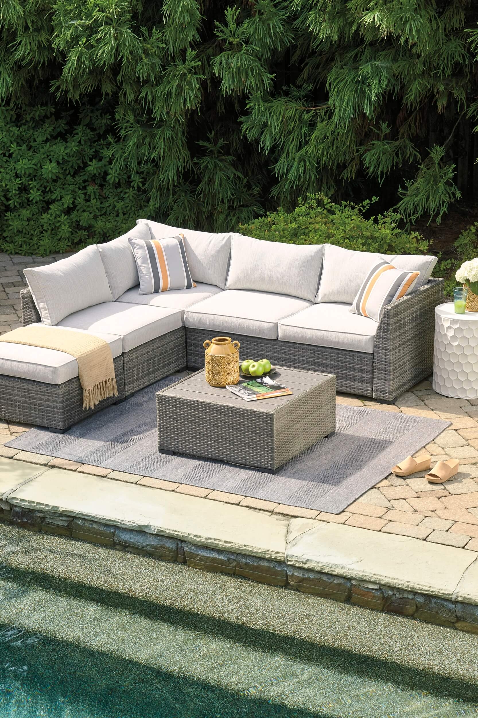 Ashley Cherry Point 4-Pc Outdoor Fabric Wicker Sectional Set