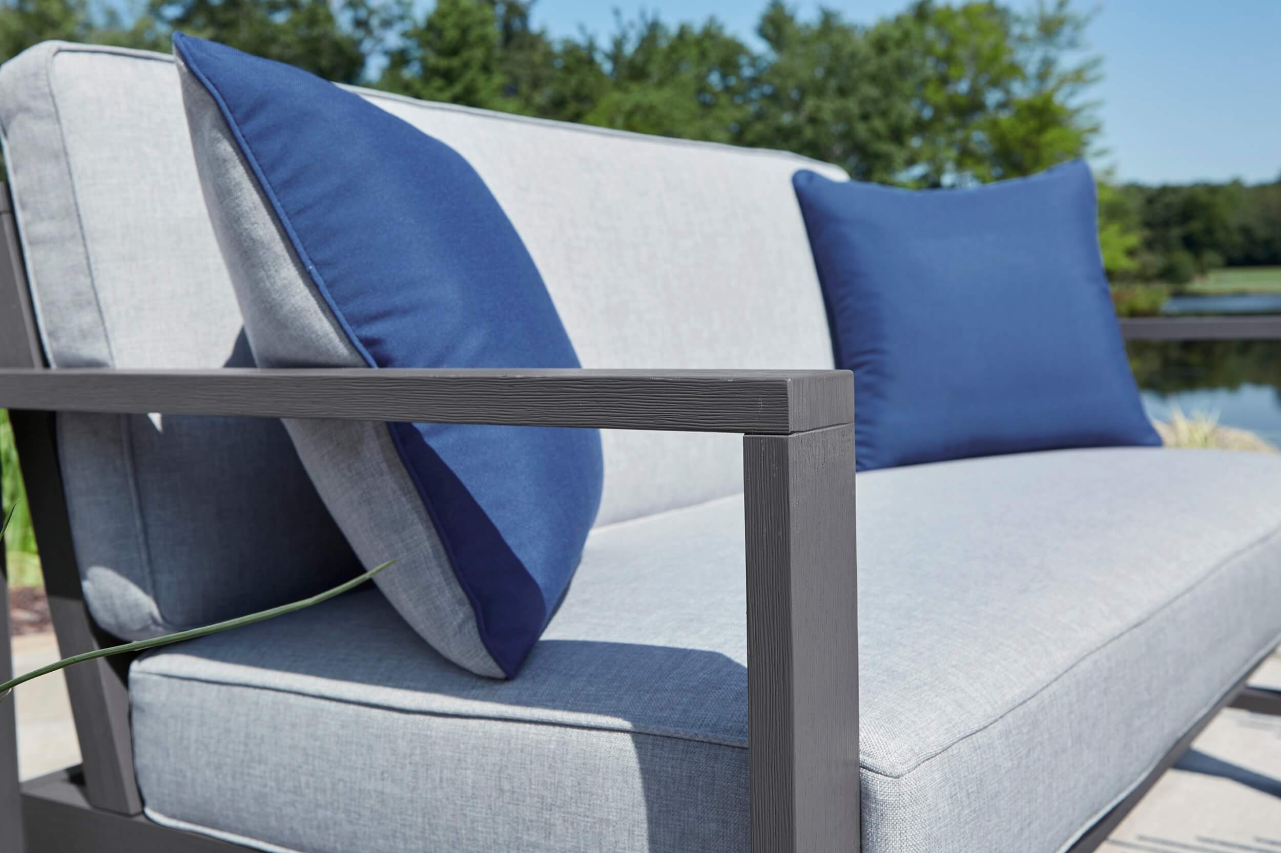 Fynnegan Outdoor Nuvella Fabric/Eucalyptus Wood Loveseat w/Table